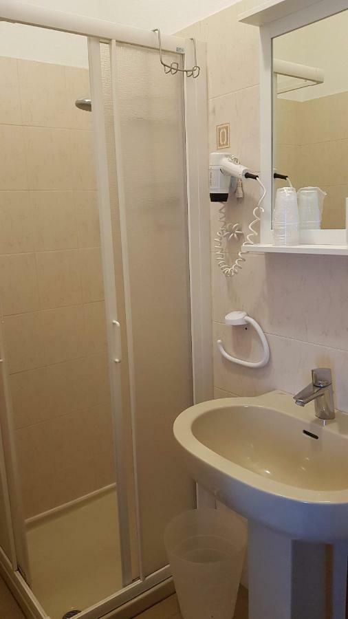 Albergo Ristorante Bergallo Tovo San Giacomo エクステリア 写真