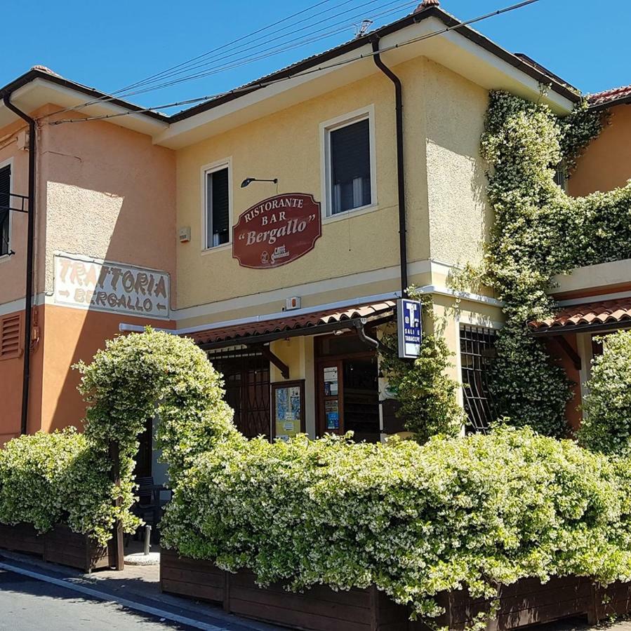 Albergo Ristorante Bergallo Tovo San Giacomo エクステリア 写真