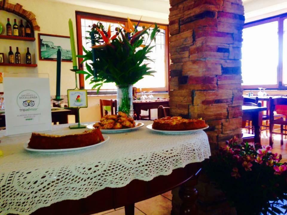 Albergo Ristorante Bergallo Tovo San Giacomo エクステリア 写真