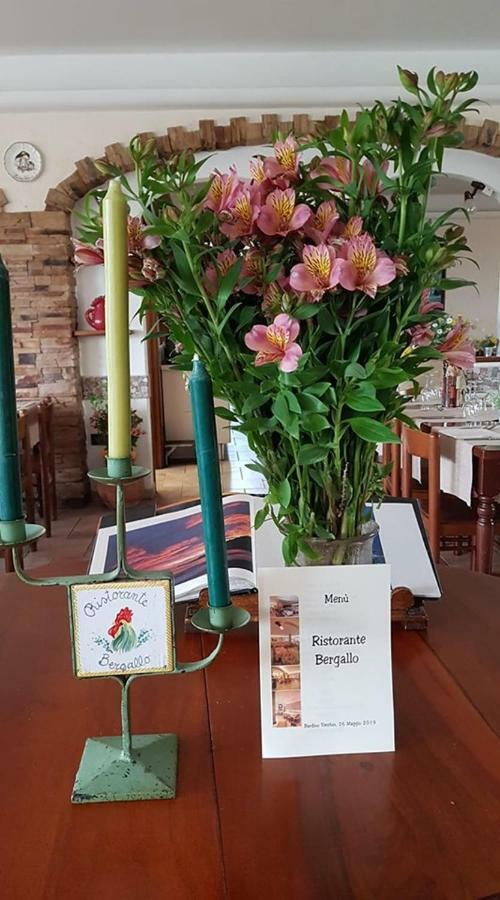 Albergo Ristorante Bergallo Tovo San Giacomo エクステリア 写真
